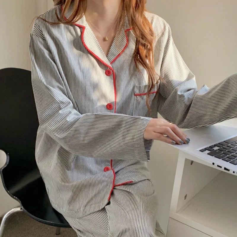 Spring and Autumn New Ladies Ins Pajamas Homewear Set Girls Simple Striped Long-Sleeved Student Underwear Pajamas Homewear Set