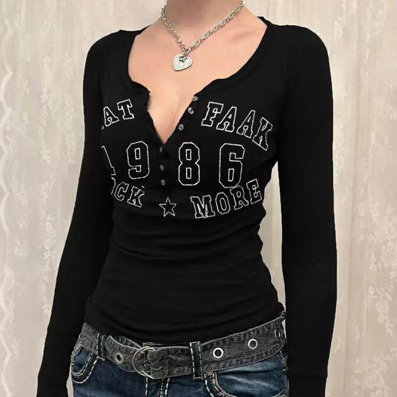 Black Hottie T-shirts Women Autumn Letter Print Streetwear Long Sleeves Bodycon Sexy Tops Button Fashior Casual Slim Tees Female
